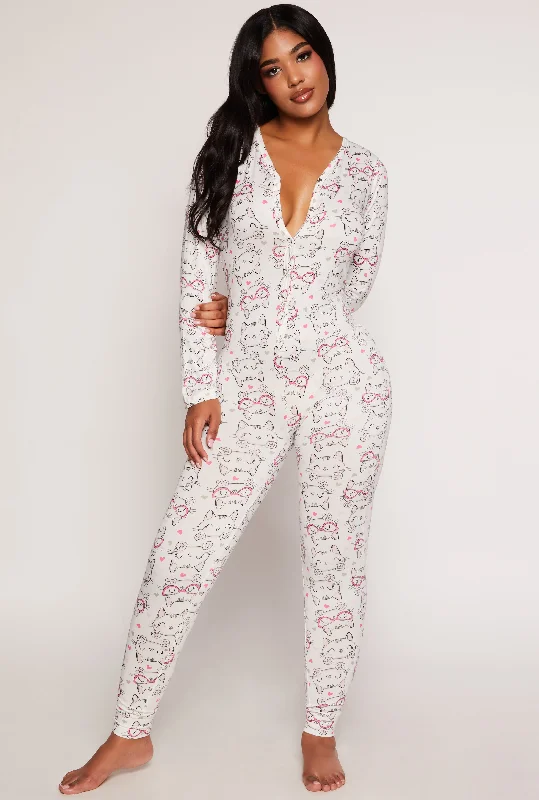 women's pajamas with a sophisticated, modern twistCat Graphic Long Sleeve Pajama Onesie