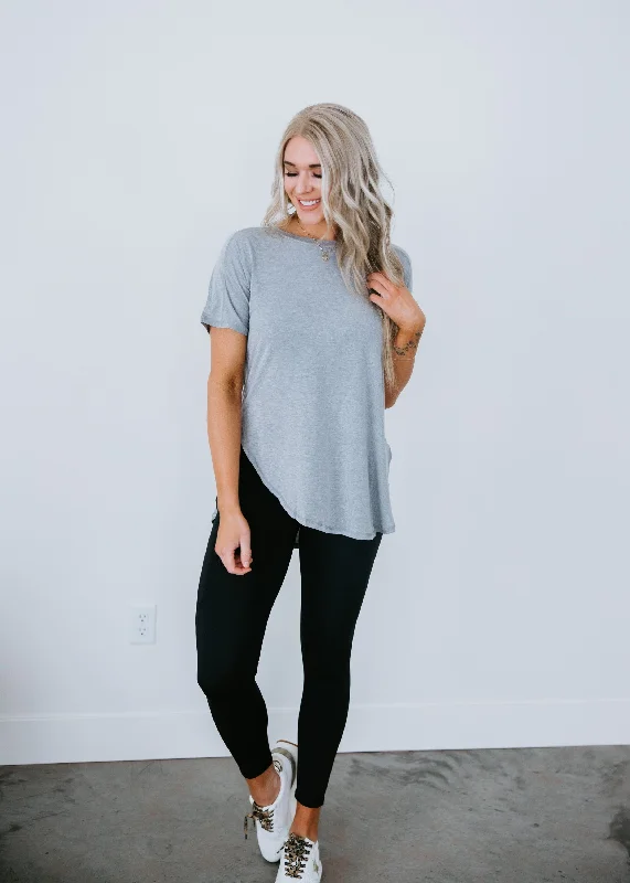 Women's Blouse with Peter Pan CollarMaverick High Low Tee