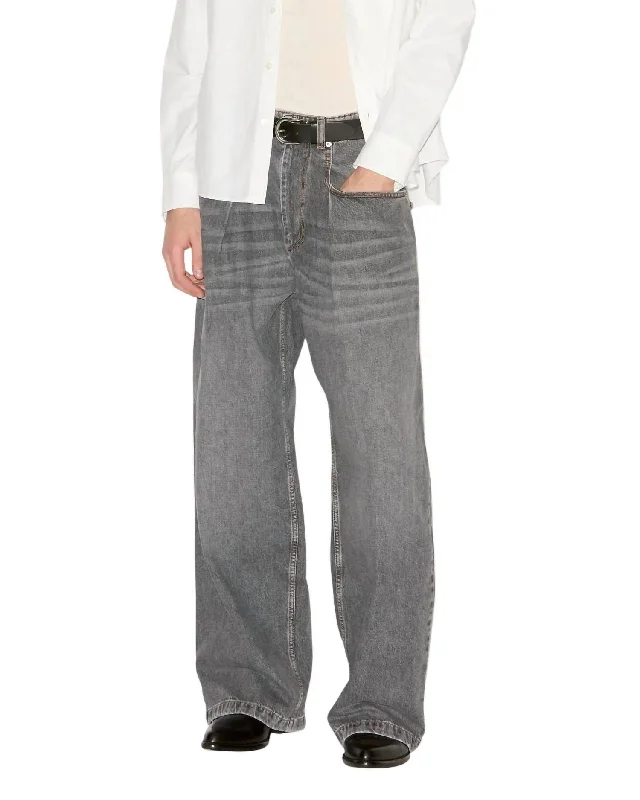 Women's Jodhpurs with Keyhole CollarPre-Loved Janael Pants In Faded Black