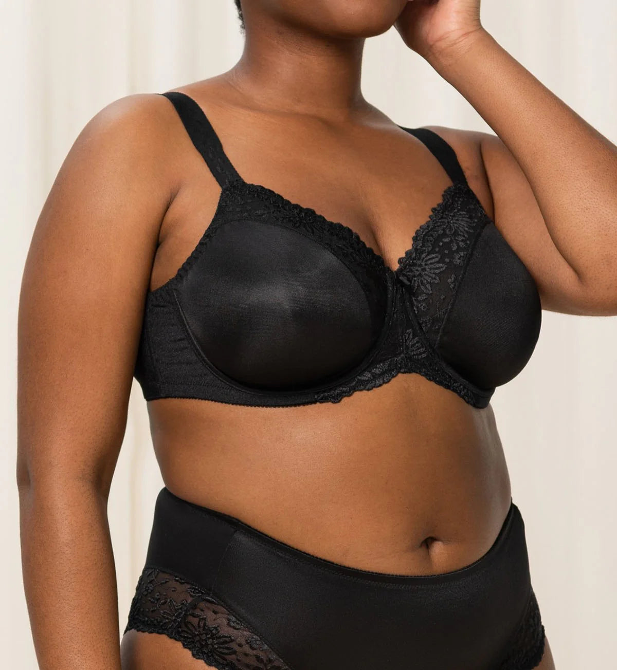 seamless bra with underwire supportTRIUMPH LADY FORM