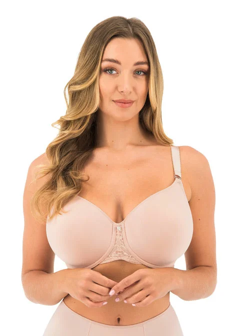 push-up bra with paddingReflect Natural Beige Uw Moulded Spacer Bra