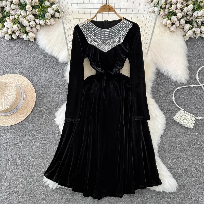 Women's Quick-Dry Skirtslong-sleeved beaded round neck A-line velvet dress elegant long skirt    S3930