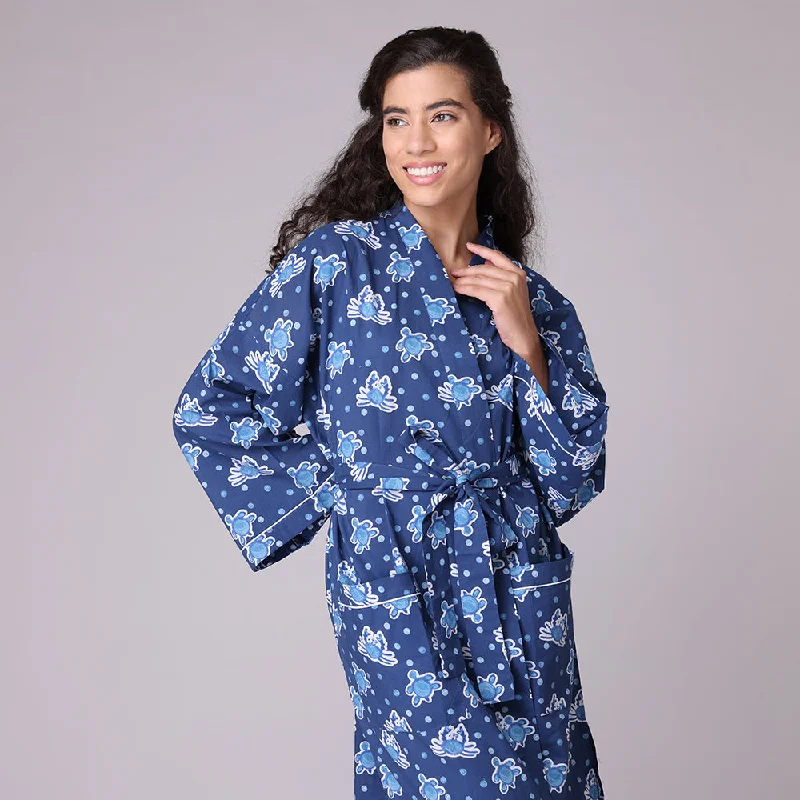 women's pajamas with a classic designTurtle & Crab Short Robe