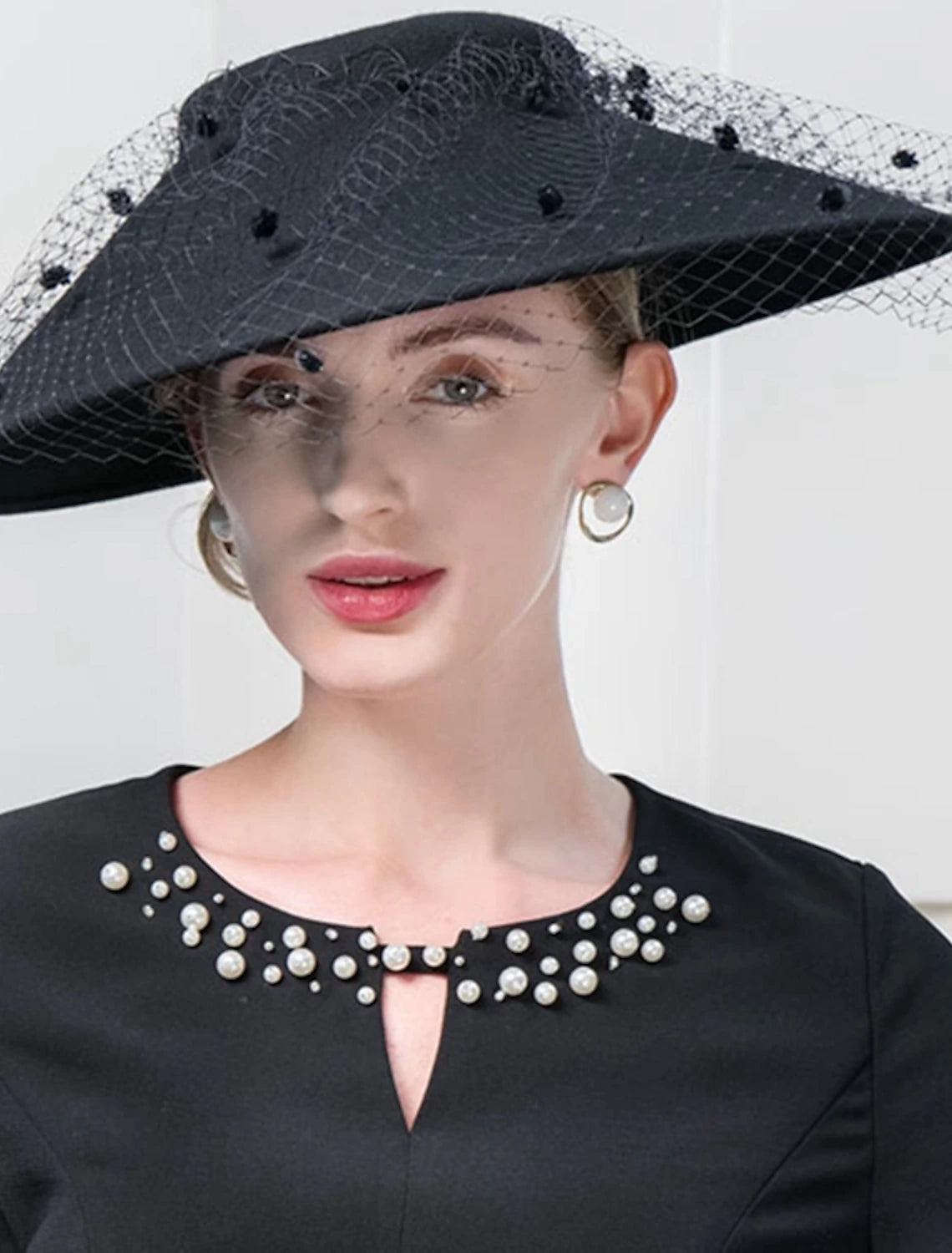 Women's Shirt Collar DressesWool Hats Fashion Elegant Tulle Party Headpiece