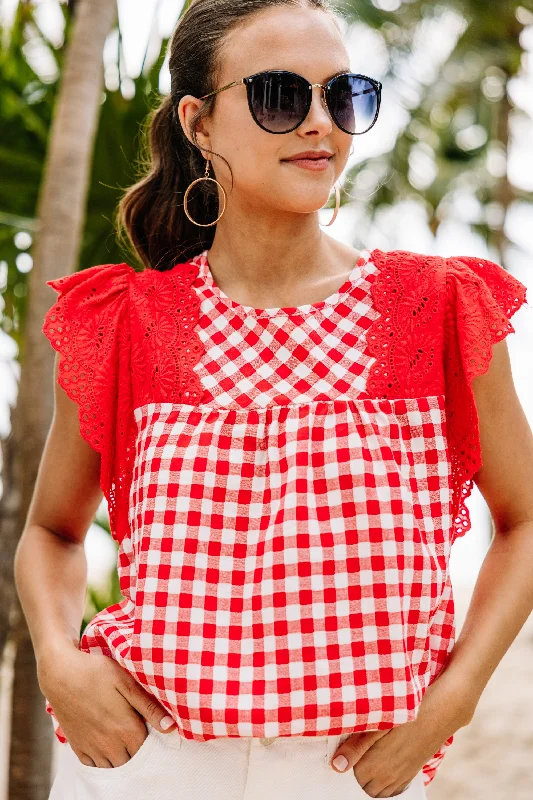 Women's Chic ShortsDarling Dreamer Red Gingham Top