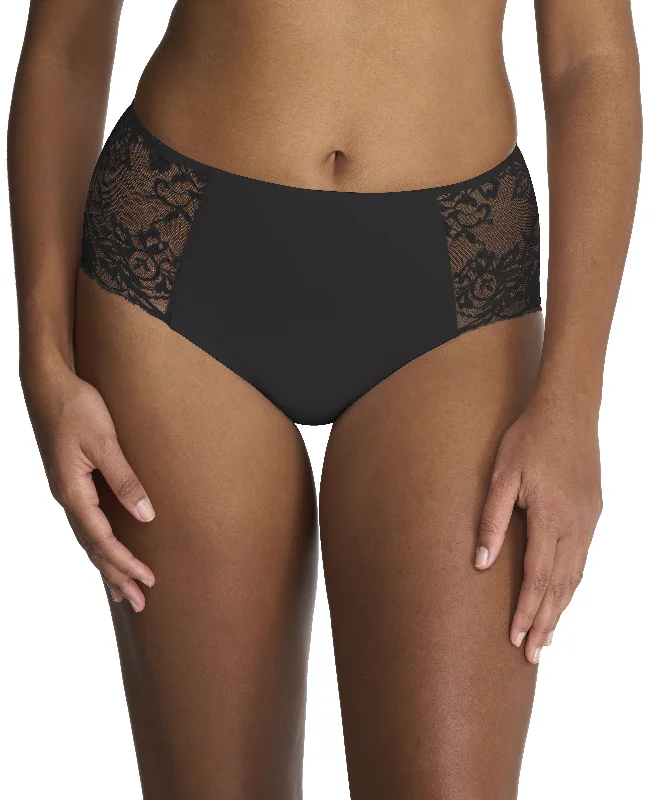 plus-size high-waisted panties with a full-coverage designStatement Full Brief