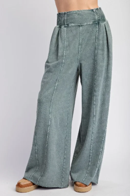 Women's Jodhpurs with PocketsMineral washed terry knit pants