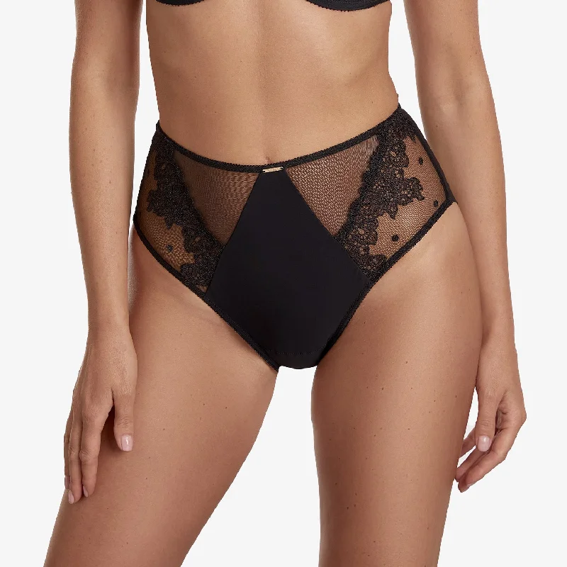 stretch lace panties with a sheer lace waistband for a seductive appealZarzuela Panty