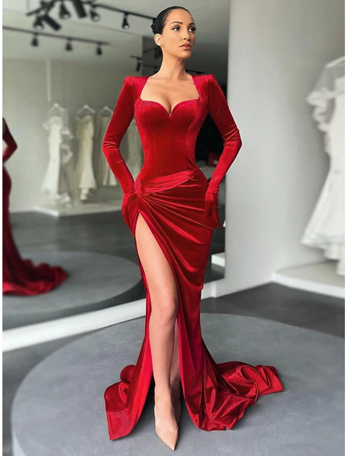 Women's Turtleneck DressesA-Line Evening Gown Party Dress Vintage Dress Formal Fall Court Train Long Sleeve Sweetheart Velvet with Ruched Slit