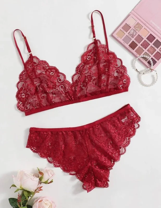 wireless bra with ruched sides for slimmingRed Floral Lingerie Set