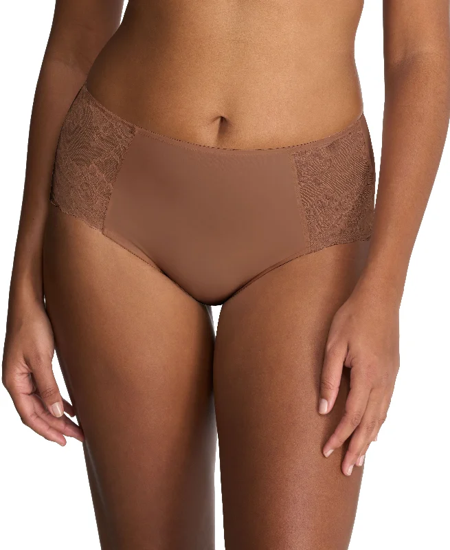 seamless panties with a concealed waistband for a smooth undergarment lineStatement Full Brief