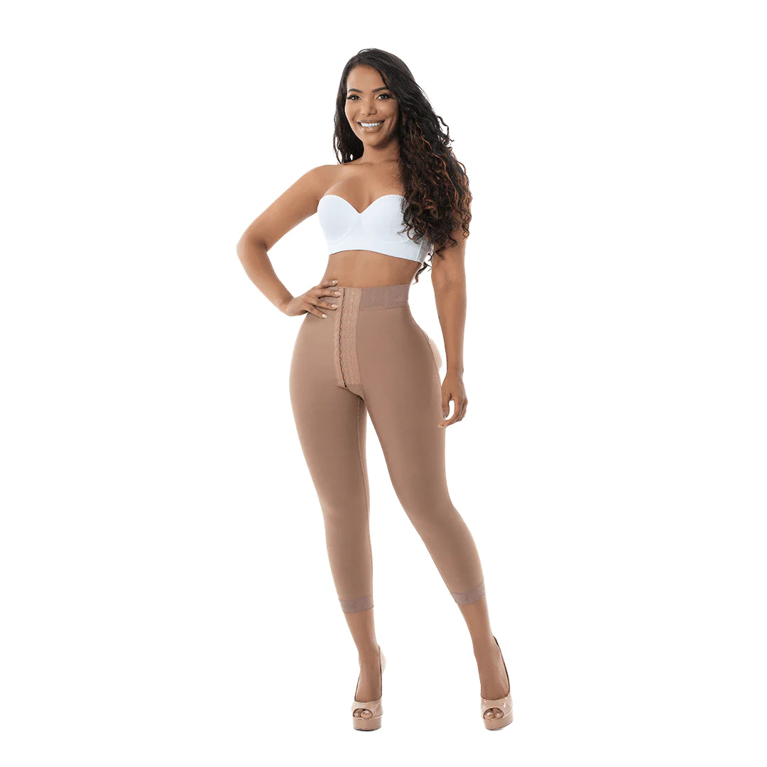 plus-size high-compression shapewear5037 short largo con broches